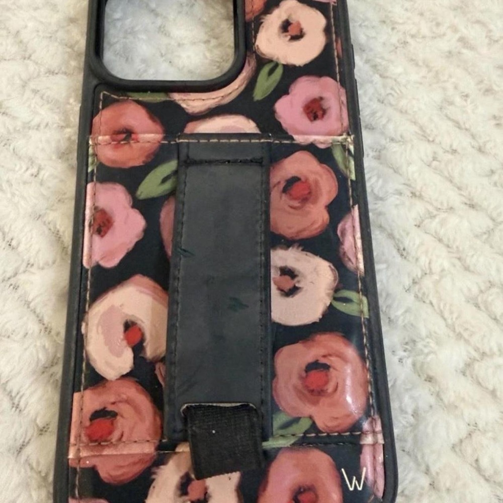 Walli iPhone 15 Pro Max Floral Meadows Phone Case